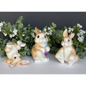 Fitz & Floyd VTG (2) Tumbling Bunnies & Painting Bunny Saltshaker Decor Spring